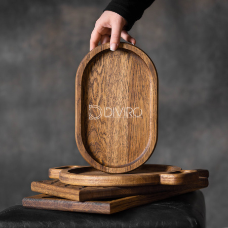 Овальная тарелка из дуба, 32×20 см от мастерской DIVIRO